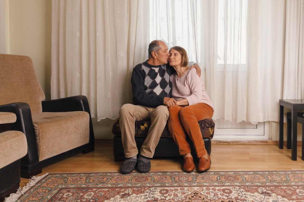 ‘She’s been moving money from his account’: My late father wrote a will before meeting his current wife. Who gets his money? ‘She’s been moving money from his account’: My late father wrote a will before meeting his current wife. Who gets his money?