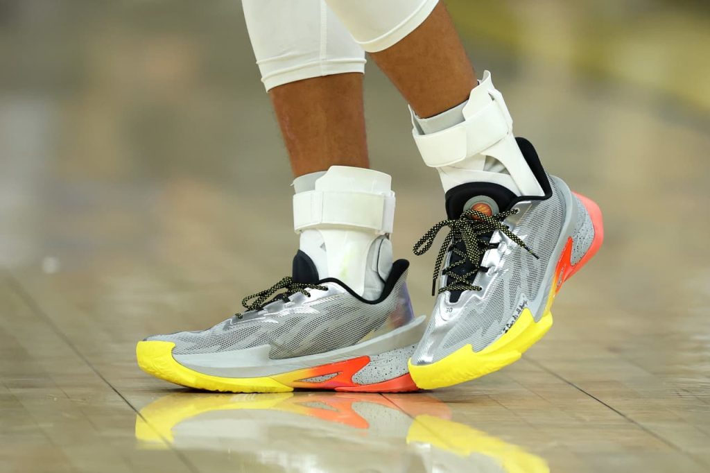 Under Armour and Steph Curry are breaking up. The move is partly about ‘discipline,’ CEO says. Under Armour and Steph Curry are breaking up. The move is partly about ‘discipline,’ CEO says.