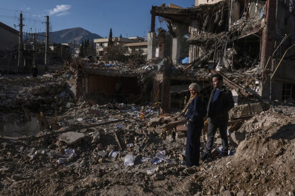 U.S. stock futures flat as Trump and Iran trade threats against civilian infrastructure