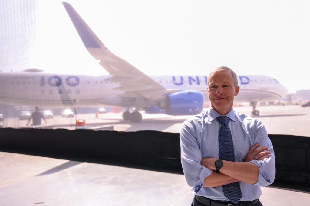 United Airlines reportedly pitched government on American Airlines deal. What the deal would look like.