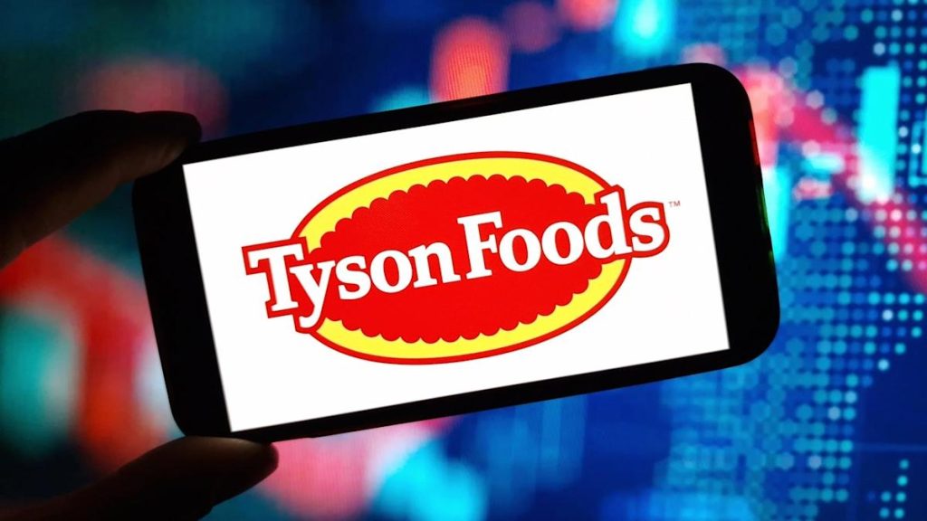 Tyson Foods upgrades profit outlook but beef volumes still pressured